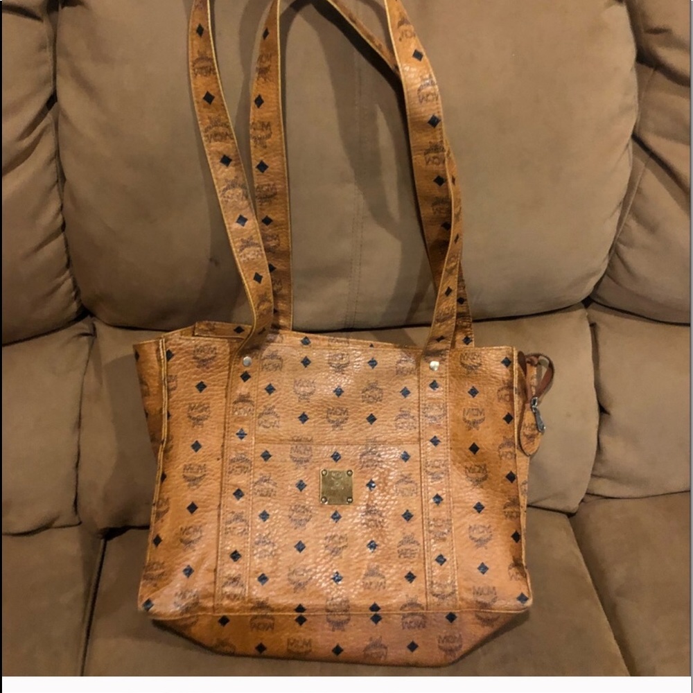Mcm vintage visetos tote